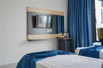 Jura Hotels Lara Resort 5*