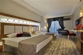Justiniano Deluxe Resort 5* Justiniano Deluxe Resort 5*