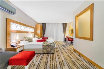 Justiniano Deluxe Resort