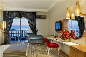 Justiniano Deluxe Resort