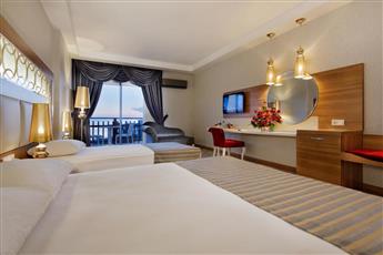 Justiniano Deluxe Resort