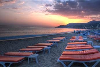 Kandelor Hotel 4*