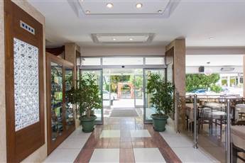 Kandelor Hotel 4*