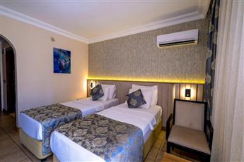 Kandelor Hotel