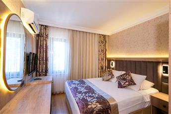Kandelor Hotel