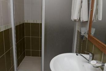 Karbel Hotel