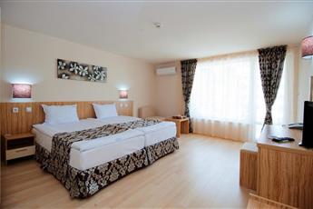 Karlovo Hotel 3*