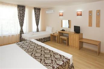 Karlovo Hotel 3*