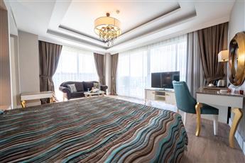 Karmir Resort & Spa