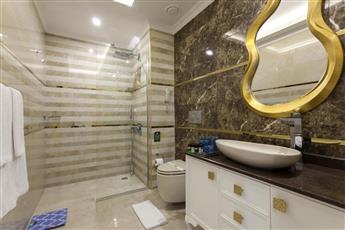 Karmir Resort & Spa