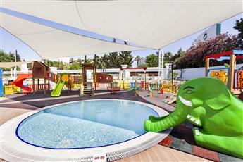 Karmir Resort & Spa