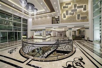 Karmir Resort & Spa
