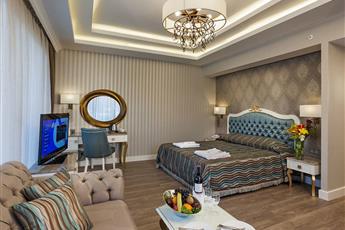 Karmir Resort & Spa