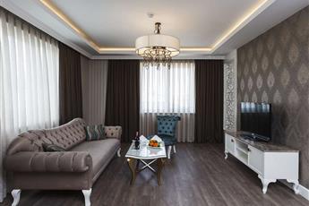 Karmir Resort & Spa
