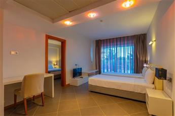 Karya Family Resort 4*