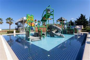 Karya Family Resort 4*