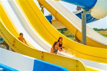 Karya Family Resort