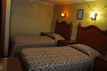 Kaya Madrid Hotel