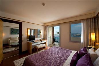 Kefaluka Resort Hotel 5*