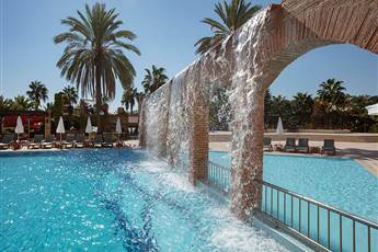 Kilikya Resort Camyuva 5*