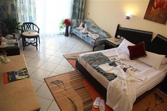 King Tut Aqua Park Beach Resort 4*