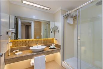 Kirman Belazur Resort & Spa