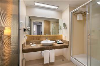 Kirman Belazur Resort & Spa