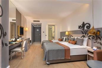 Kirman Belazur Resort & Spa