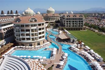 Kirman Belazur Resort & Spa