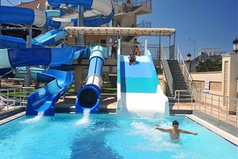 Kirman Belazur Resort & Spa