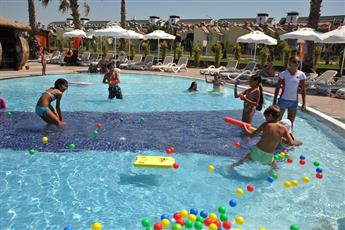 Kirman Belazur Resort & Spa