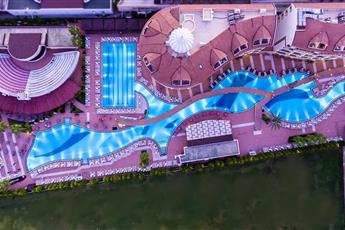 Kirman Belazur Resort & Spa