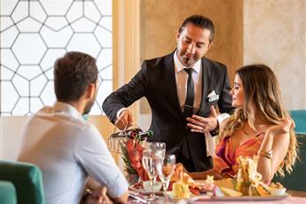 Kirman Belazur Resort & Spa