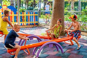 Kirman Belazur Resort & Spa