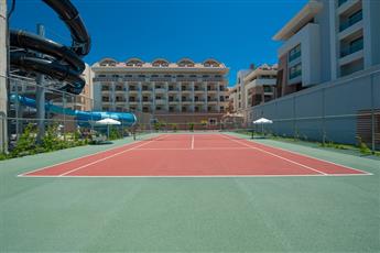 Kirman Belazur Resort & Spa