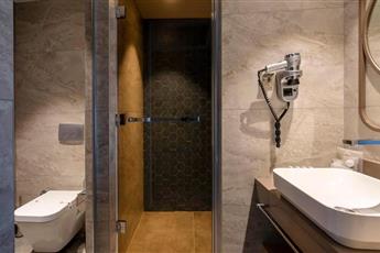 Kirman Calyptus Resort & SPA