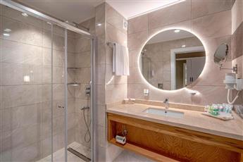 Kirman Sidera Luxury & Spa