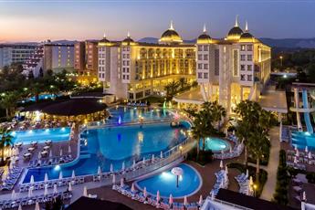 Kirman Sidera Luxury & Spa