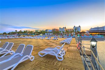 Kirman Sidera Luxury & Spa