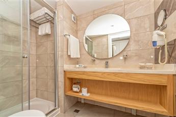 Kirman Sidera Luxury & Spa