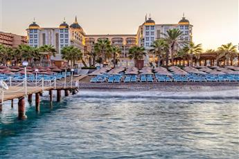 Kirman Sidera Luxury & Spa