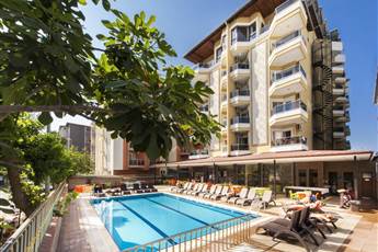 Kleopatra Ada Beach Hotel 4*
