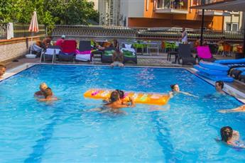 Kleopatra Ada Beach Hotel 4*