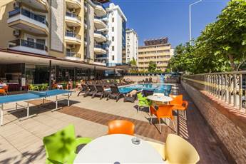 Kleopatra Ada Beach Hotel 4*