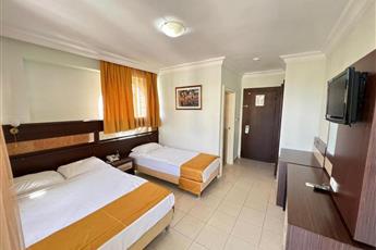 Kleopatra Ada Hotel
