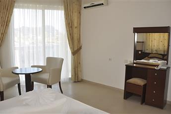 Kleopatra Arsi Hotel