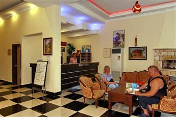 Kleopatra Bavyera Hotel 3*