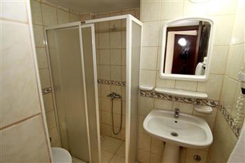 Kleopatra Bebek Hotel