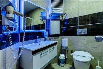 Kleopatra Blue Hawaii Hotel