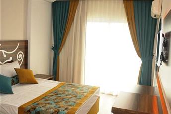 Kleopatra Blue Hawaii Hotel